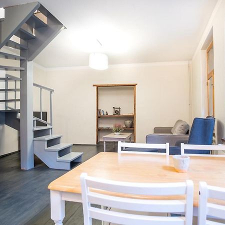 Dream Stay - Bright 2-Bedroom 2-Floor Old Town Apartment Tallinn Eksteriør bilde
