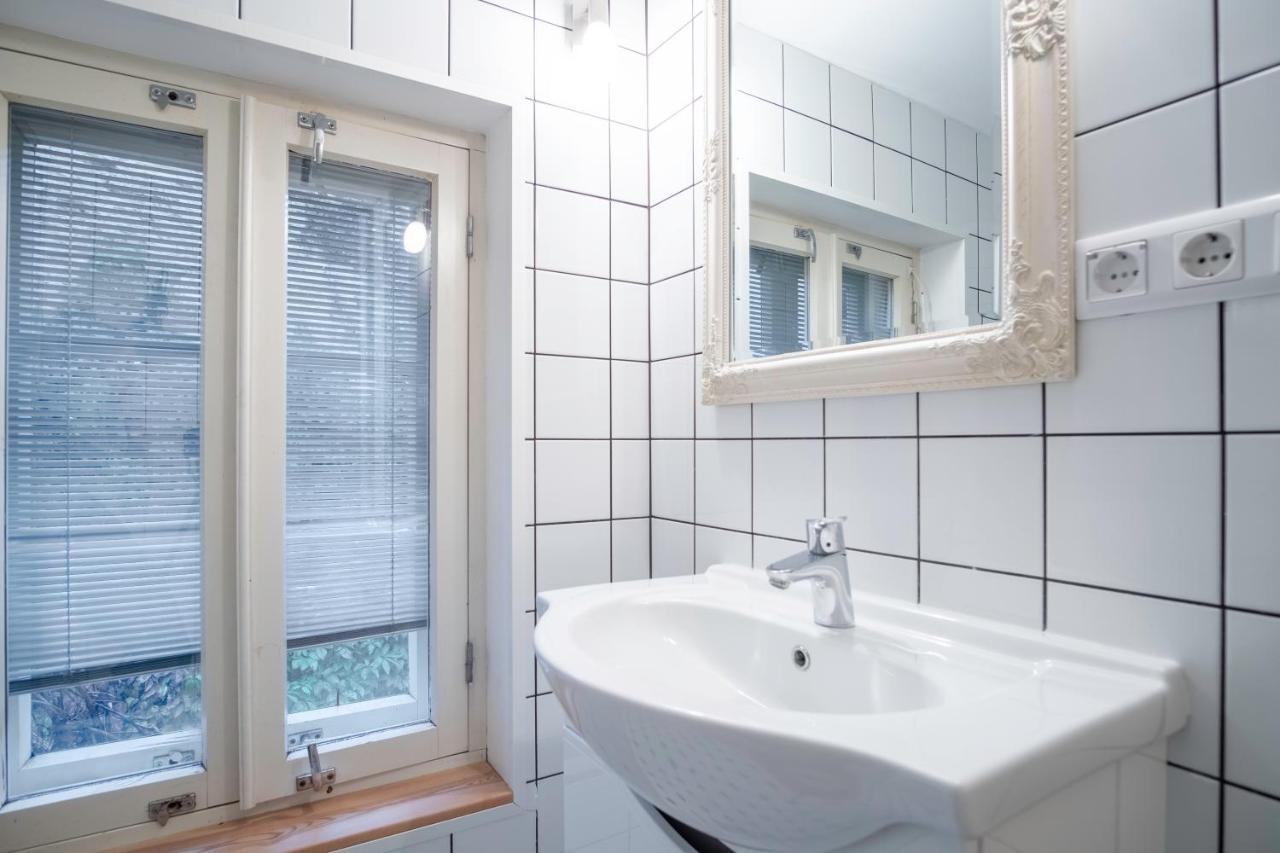 Dream Stay - Bright 2-Bedroom 2-Floor Old Town Apartment Tallinn Eksteriør bilde